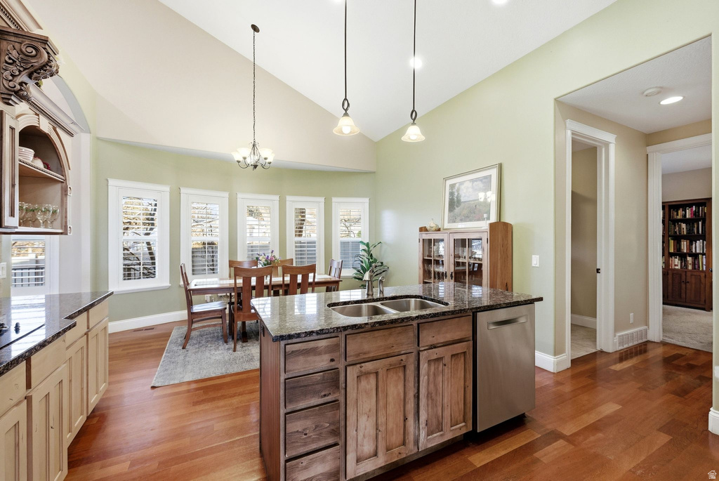 495 E 475 S Centerville, UT 84014