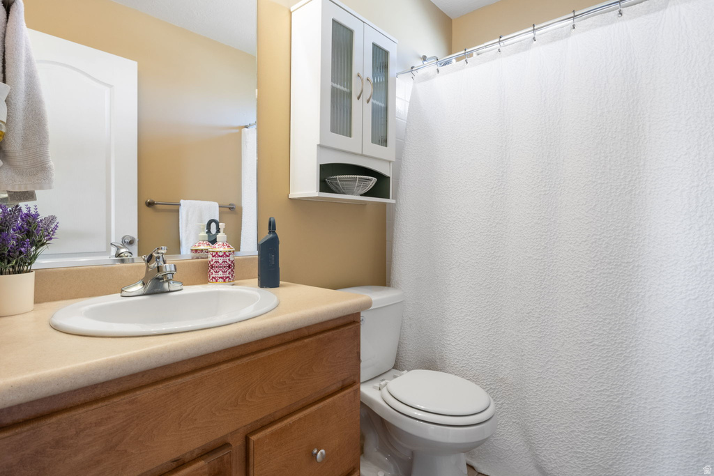 5705 MAST LN Stansbury Park, UT 84074