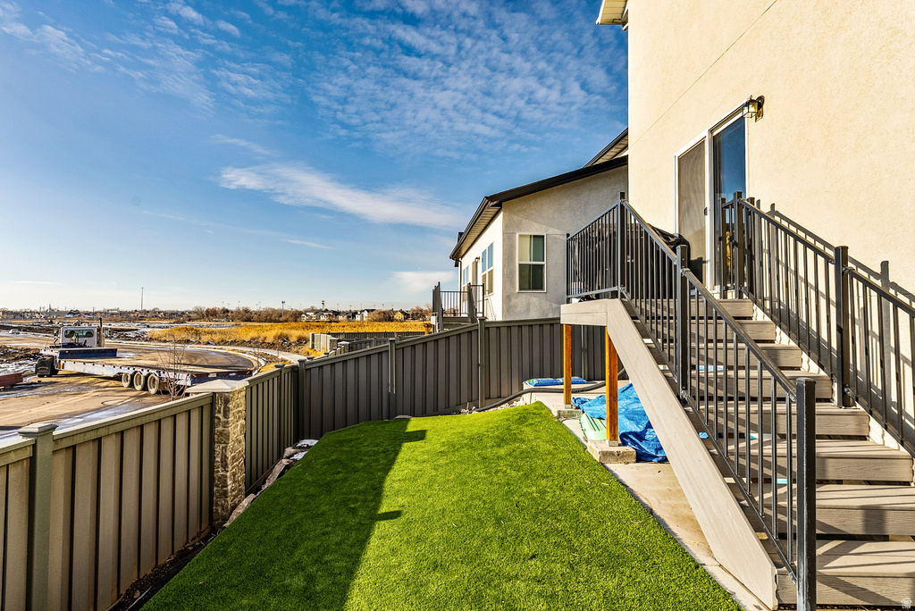 915 N EVELYN ST Farmington, UT 84025