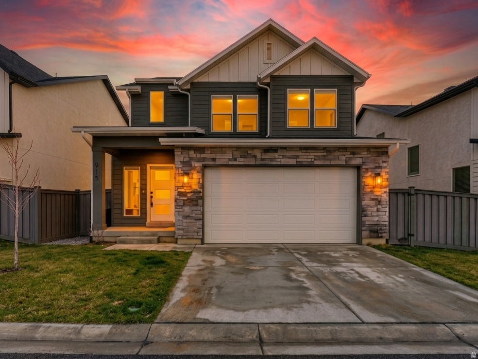 915 N EVELYN ST Farmington, UT 84025
