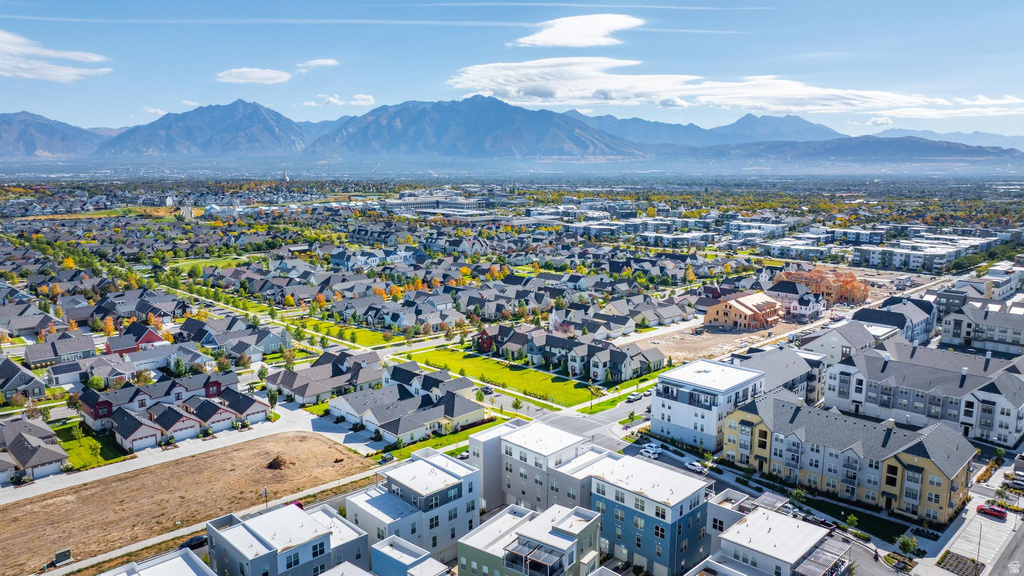 5154 W BLACK TWIG DR South Jordan, UT 84009