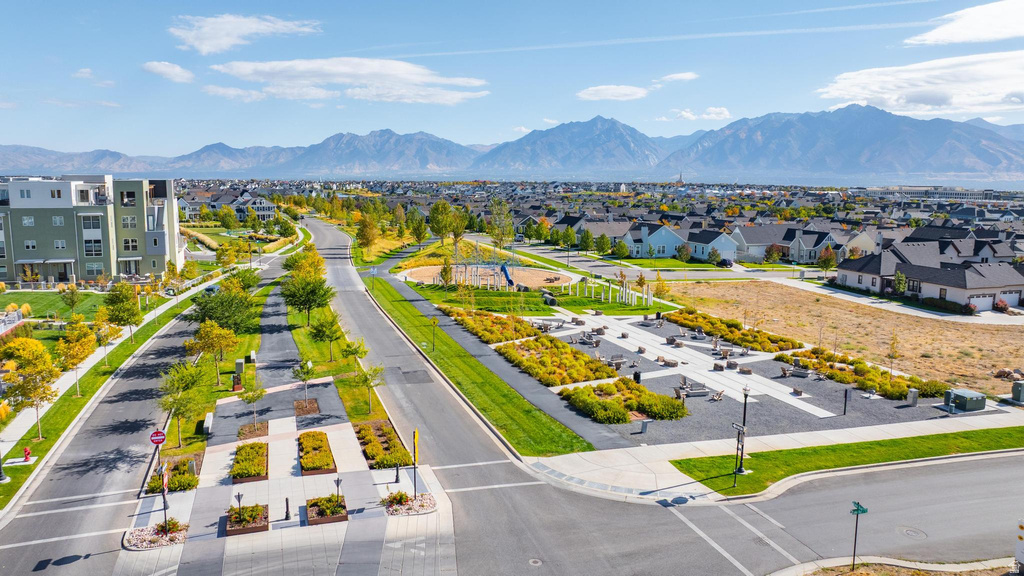 5154 W BLACK TWIG DR South Jordan, UT 84009