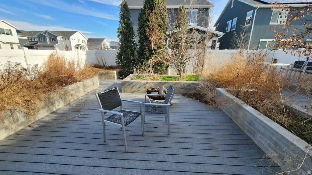 1951 W PARKVIEW DR Syracuse, UT 84075