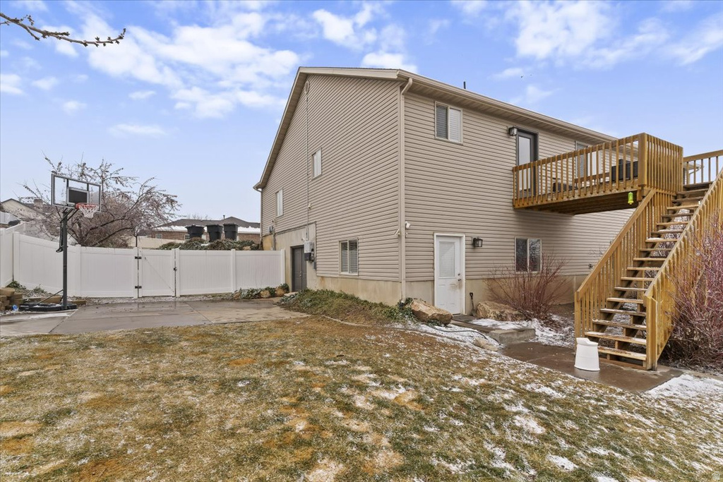 39 E 1500 S Perry, UT 84302