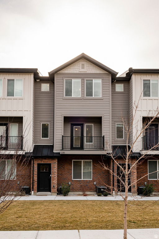 1281 16TH ST Ogden, UT 84404