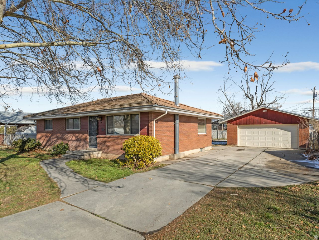 5362 S 2050 W Roy, UT 84067