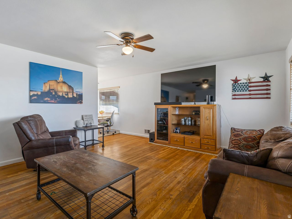 5362 S 2050 W Roy, UT 84067