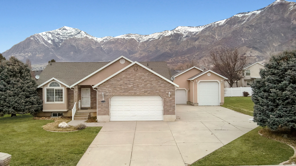 1114 E 2600 N North Ogden, UT 84414