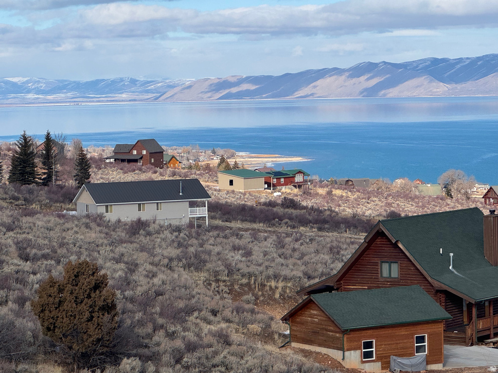 2759 S SERVICEBERRY DR Garden City, UT 84028