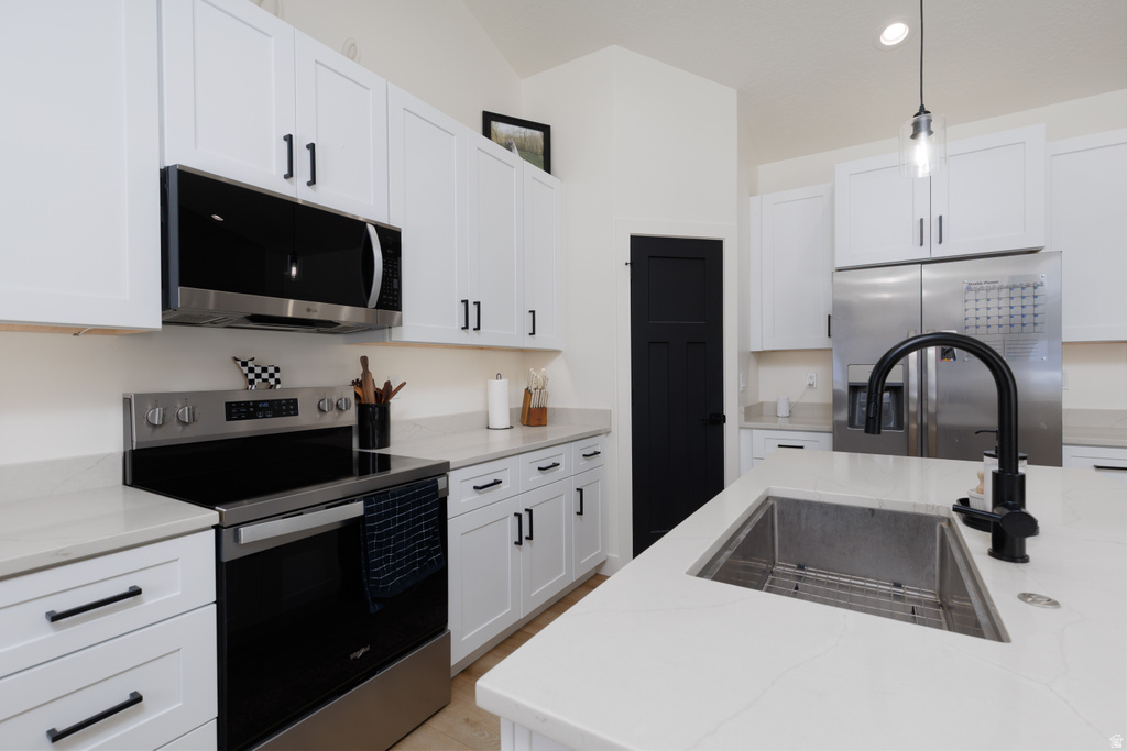 202 N OH HENRY ST Santaquin, UT 84655