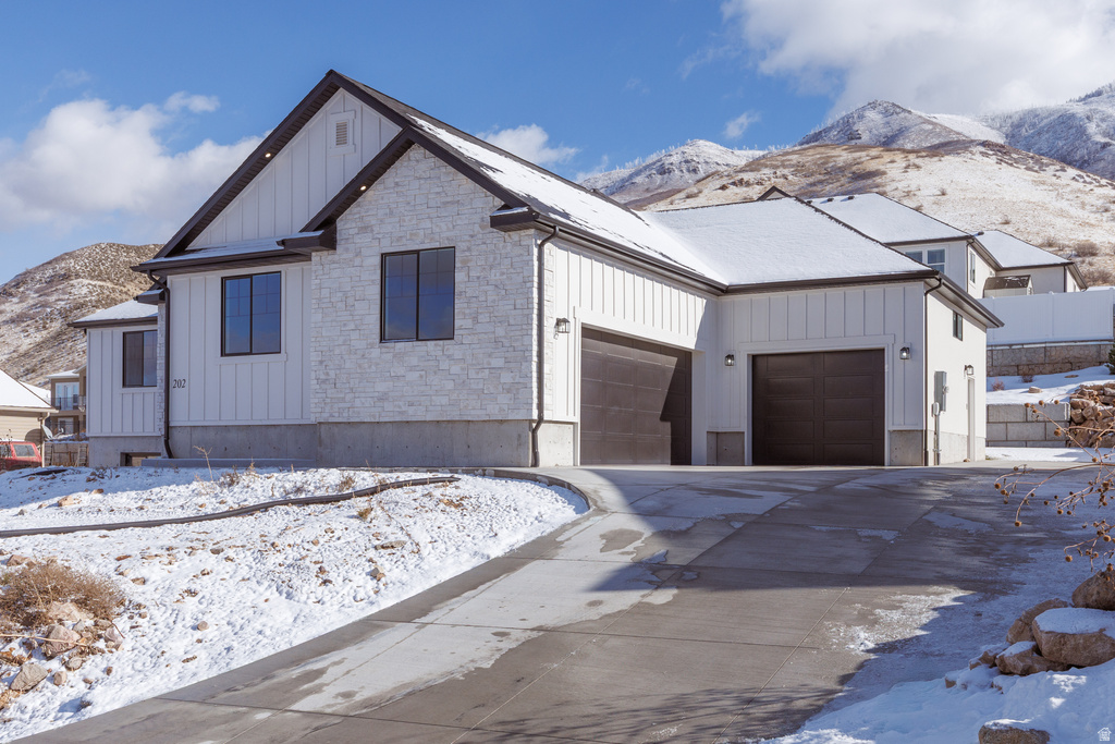 202 N OH HENRY ST Santaquin, UT 84655