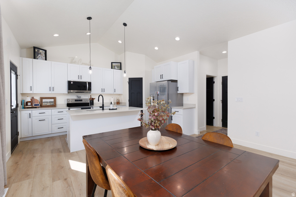 202 N OH HENRY ST Santaquin, UT 84655