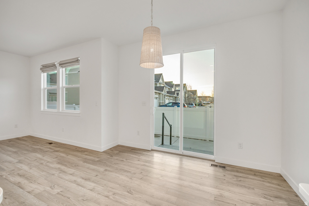 1058 S LILAC WAY Mapleton, UT 84664