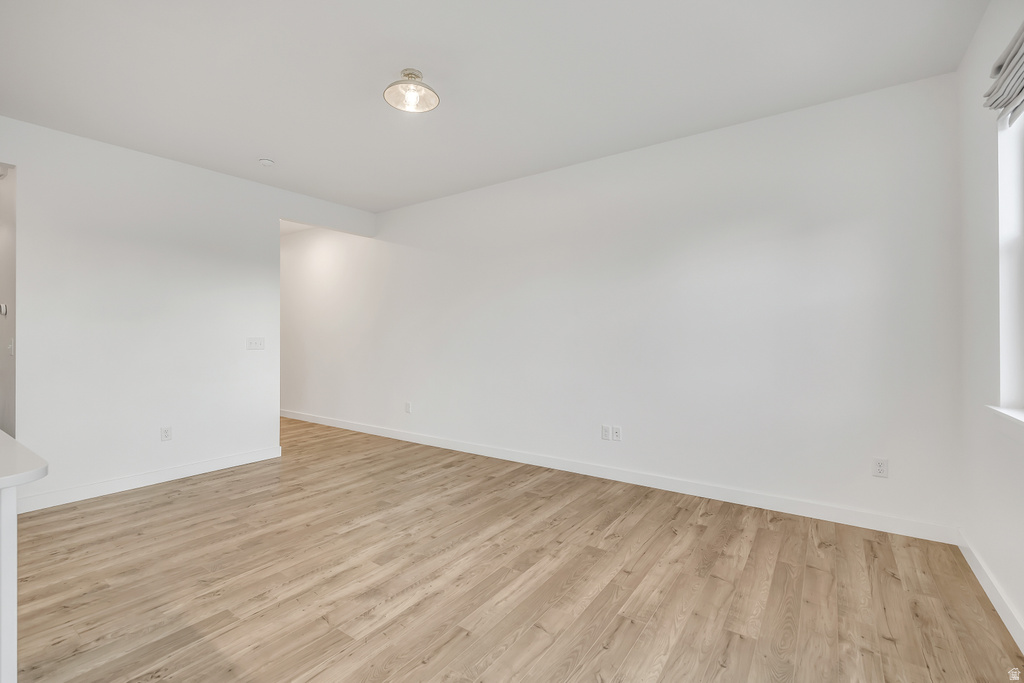 1058 S LILAC WAY Mapleton, UT 84664