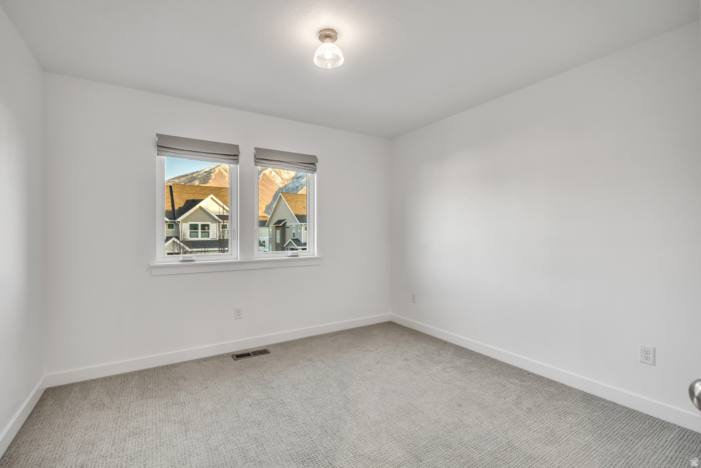 1058 S LILAC WAY Mapleton, UT 84664