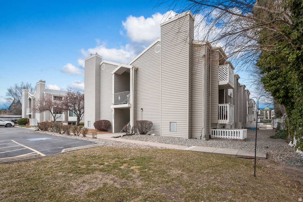 875 E ARROWHEAD LN #47 Murray, UT 84107