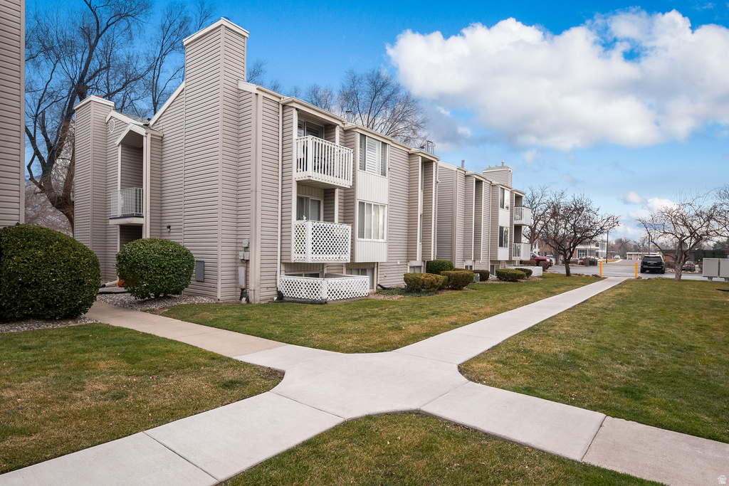 875 E ARROWHEAD LN #47 Murray, UT 84107