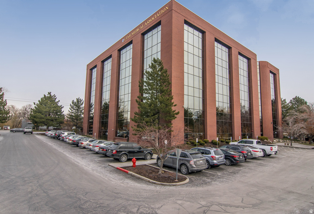 310 E 4500 S, Murray, UT 84107