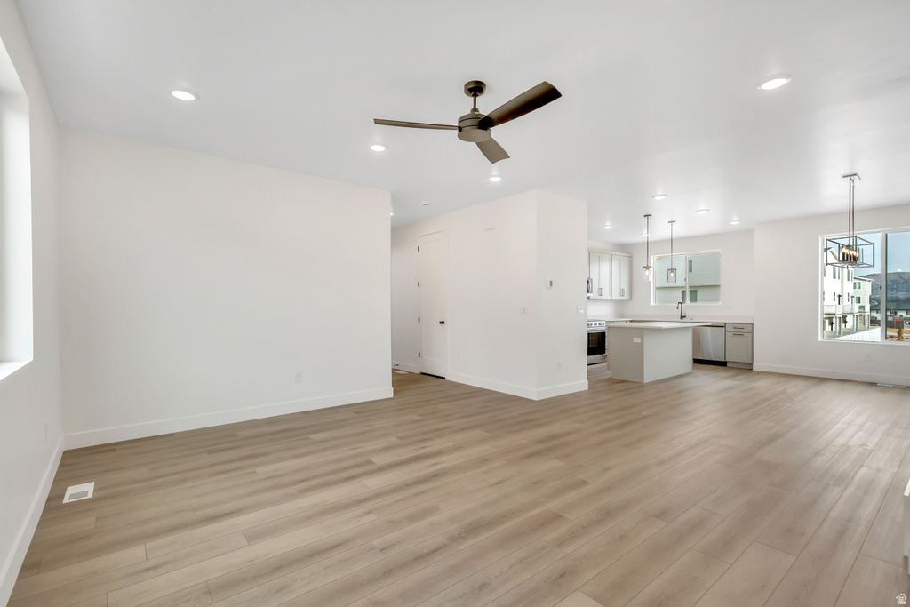 5271 N EVERGREEN WAY #209 Eagle Mountain, UT 84005