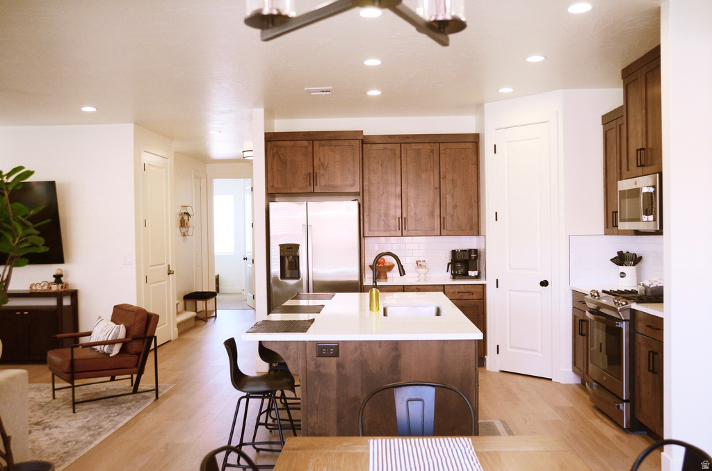 1376 RUSTICO Washington, UT 84780