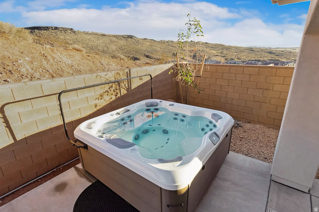 1376 RUSTICO Washington, UT 84780