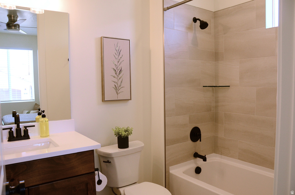 1376 RUSTICO Washington, UT 84780