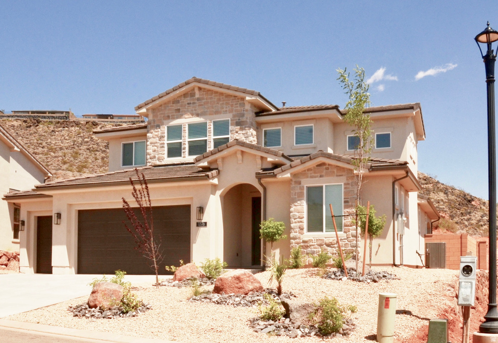 1376 RUSTICO Washington, UT 84780