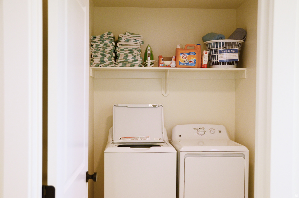 1376 RUSTICO Washington, UT 84780