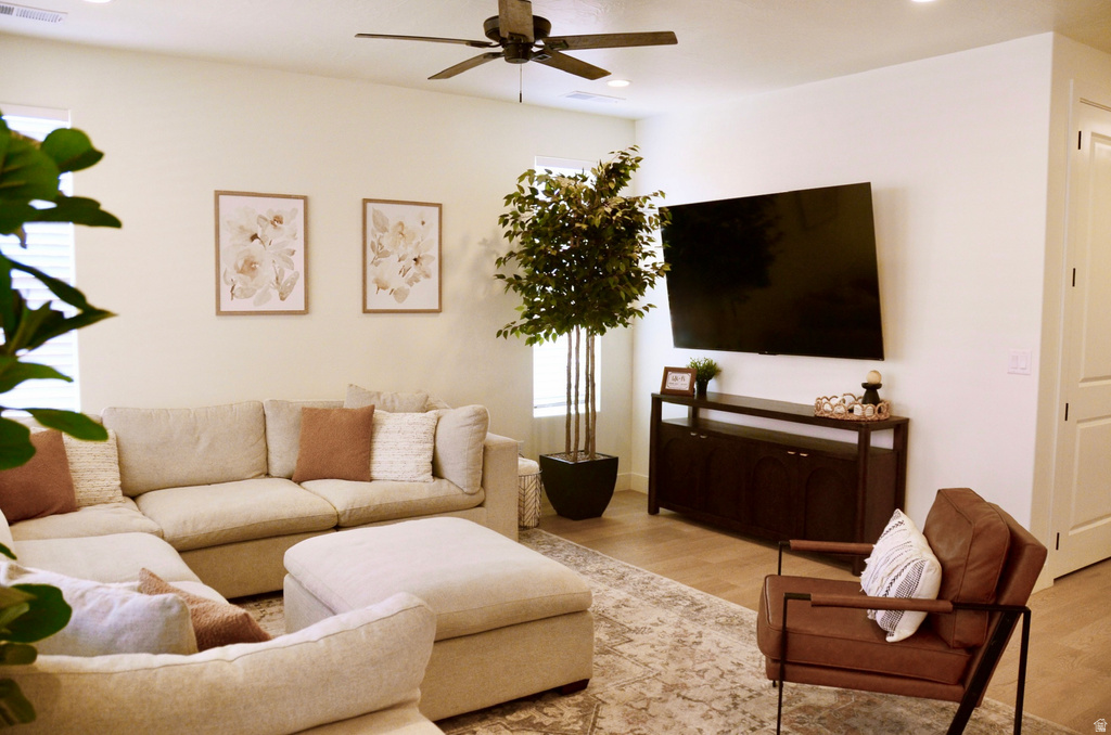 1376 RUSTICO Washington, UT 84780