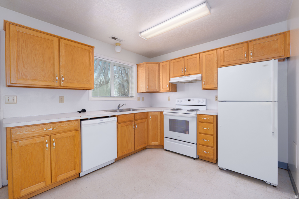 275 S 300 E Roosevelt, UT 84066