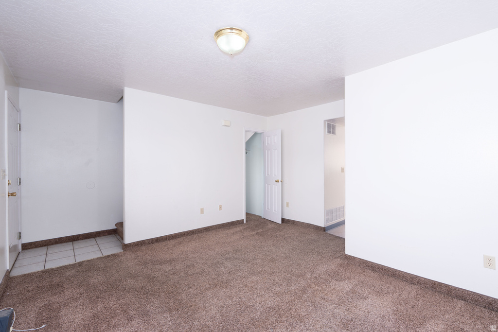 275 S 300 E Roosevelt, UT 84066