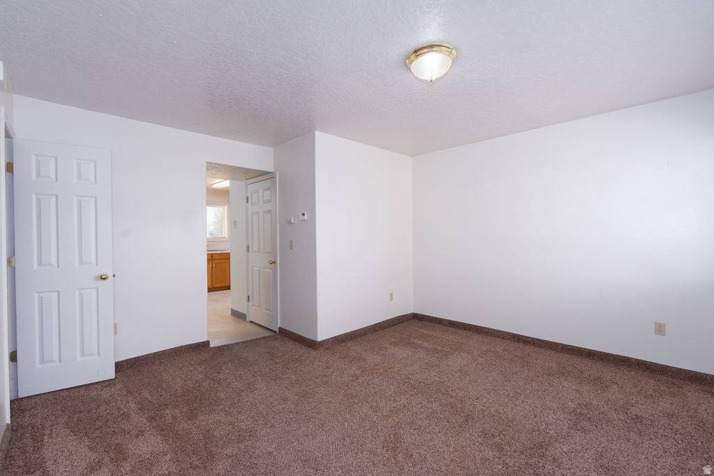 275 S 300 E Roosevelt, UT 84066