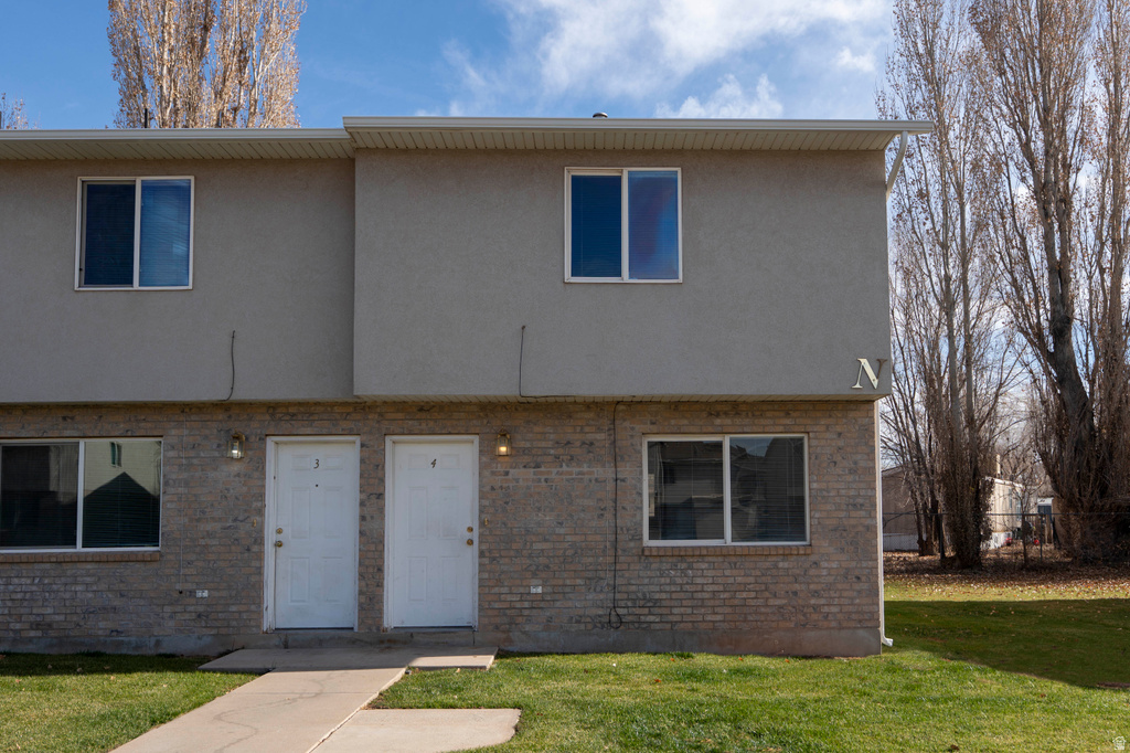 275 S 300 E Roosevelt, UT 84066