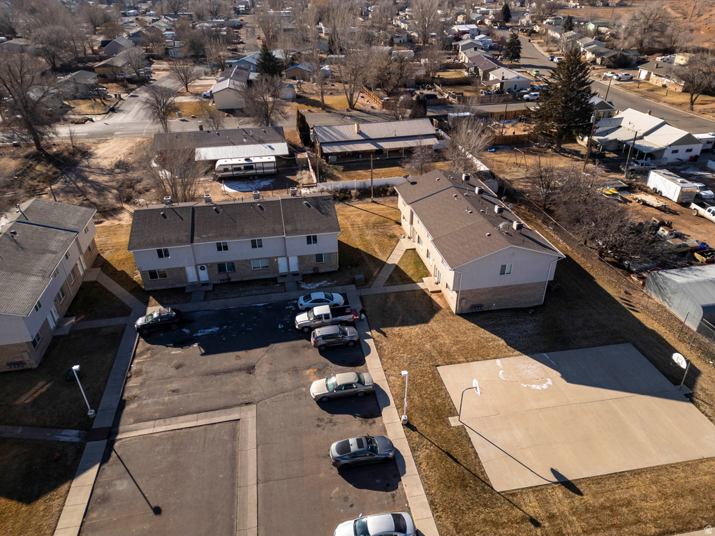 275 S 300 E Roosevelt, UT 84066