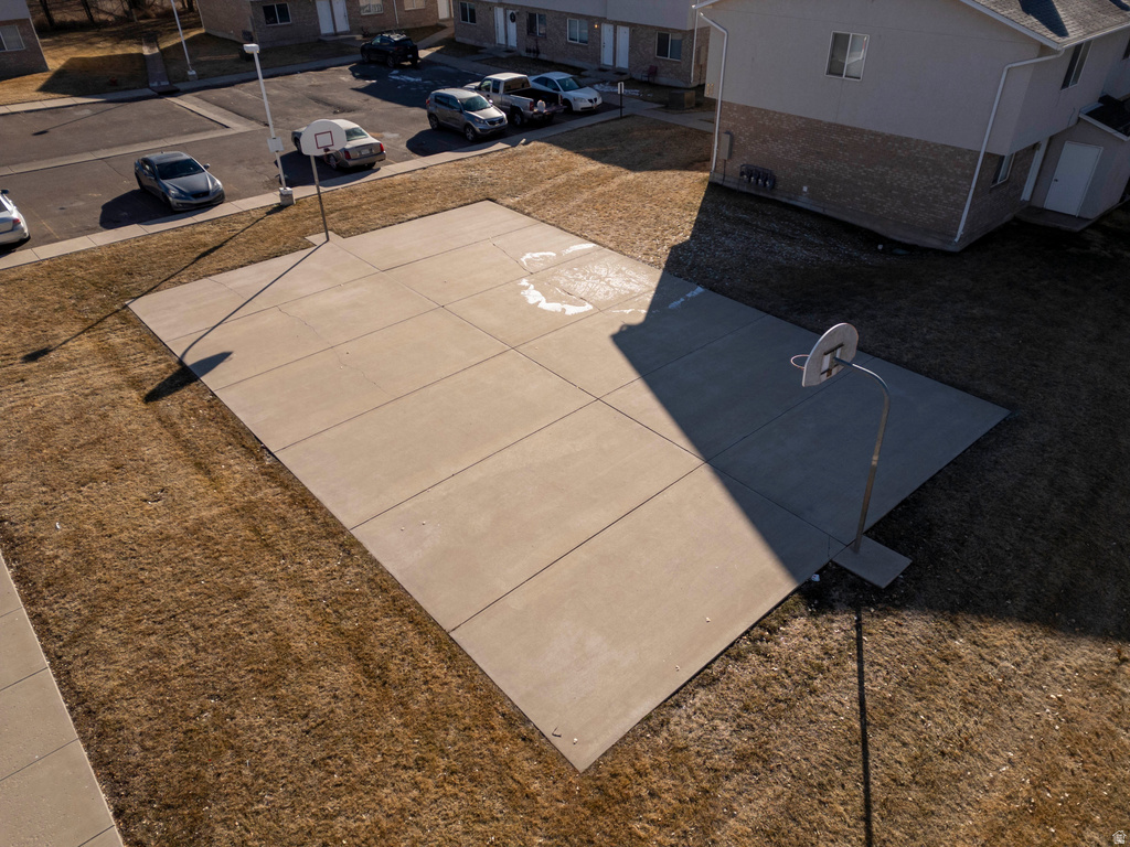 275 S 300 E Roosevelt, UT 84066