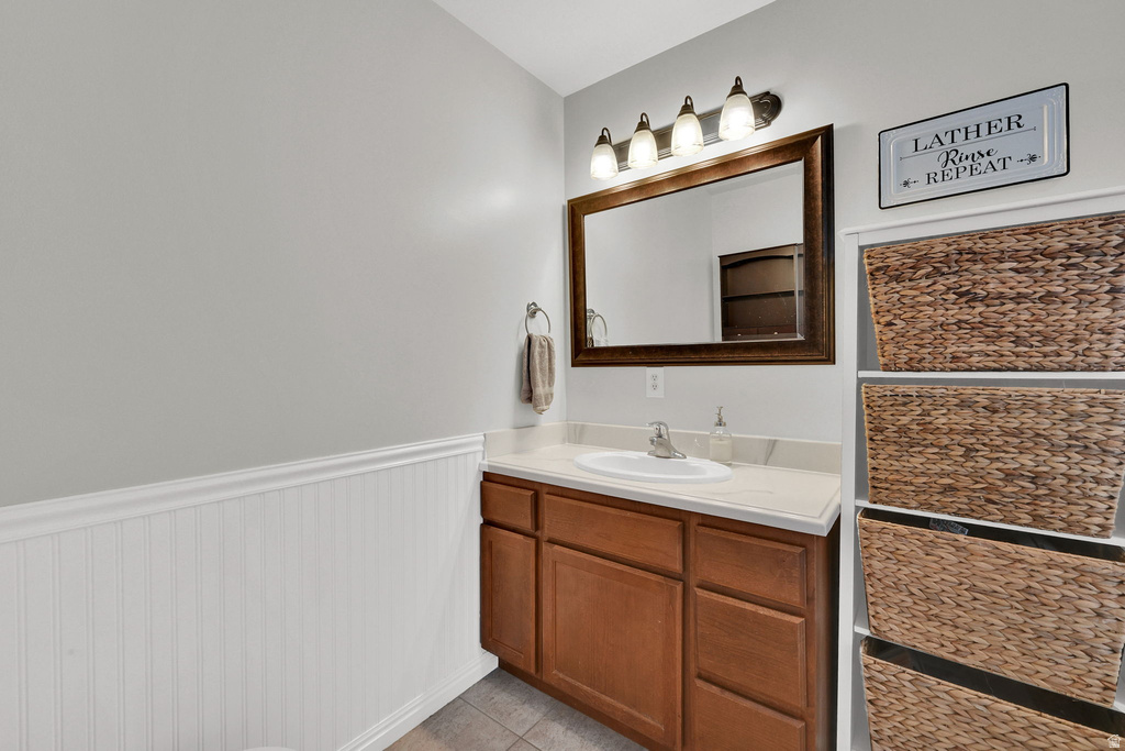 1392 W 2175 S Syracuse, UT 84075