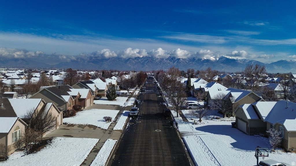 1392 W 2175 S Syracuse, UT 84075