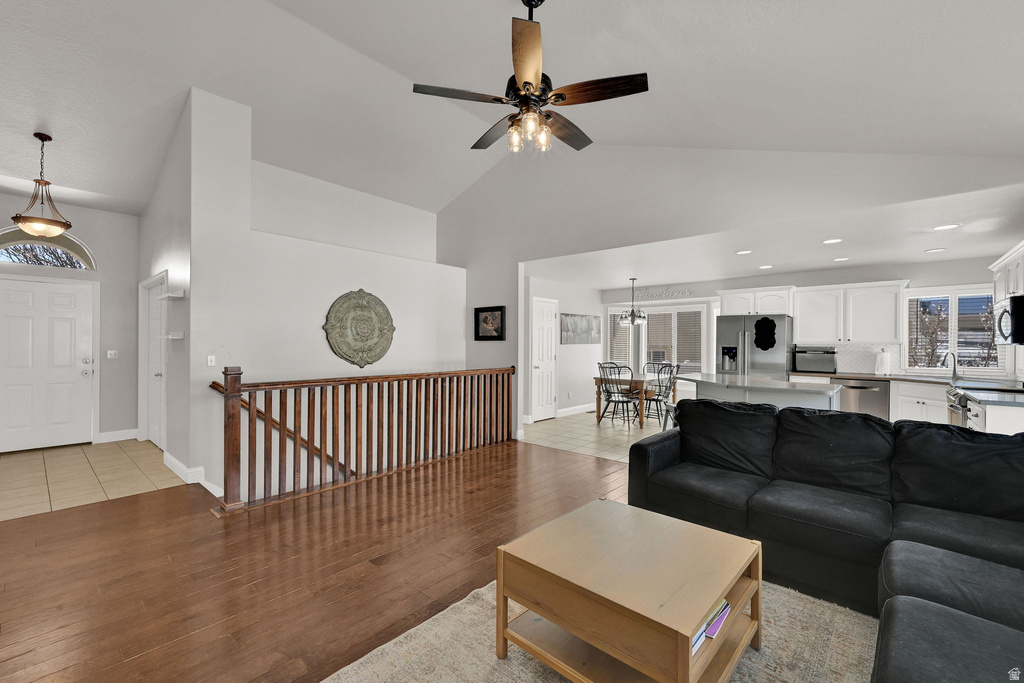 1392 W 2175 S Syracuse, UT 84075