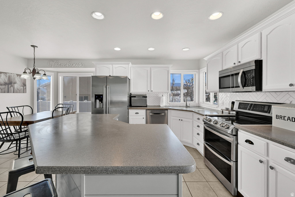 1392 W 2175 S Syracuse, UT 84075