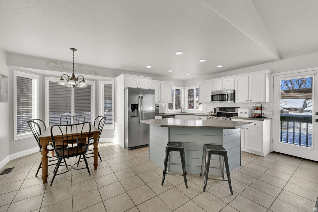 1392 W 2175 S Syracuse, UT 84075