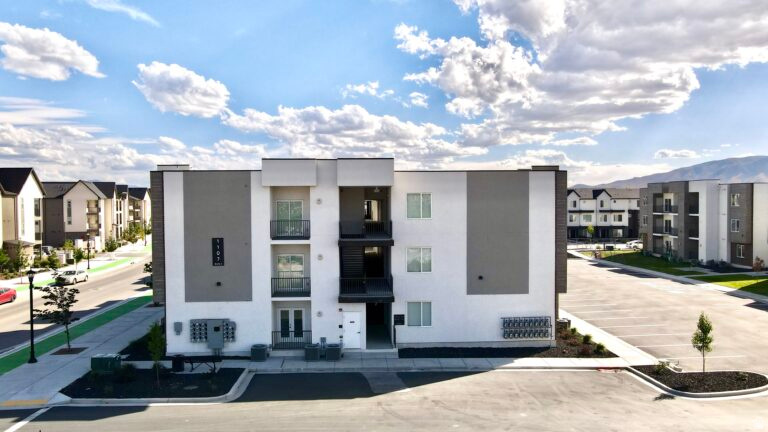 1126 W 250 S American Fork, UT 84003