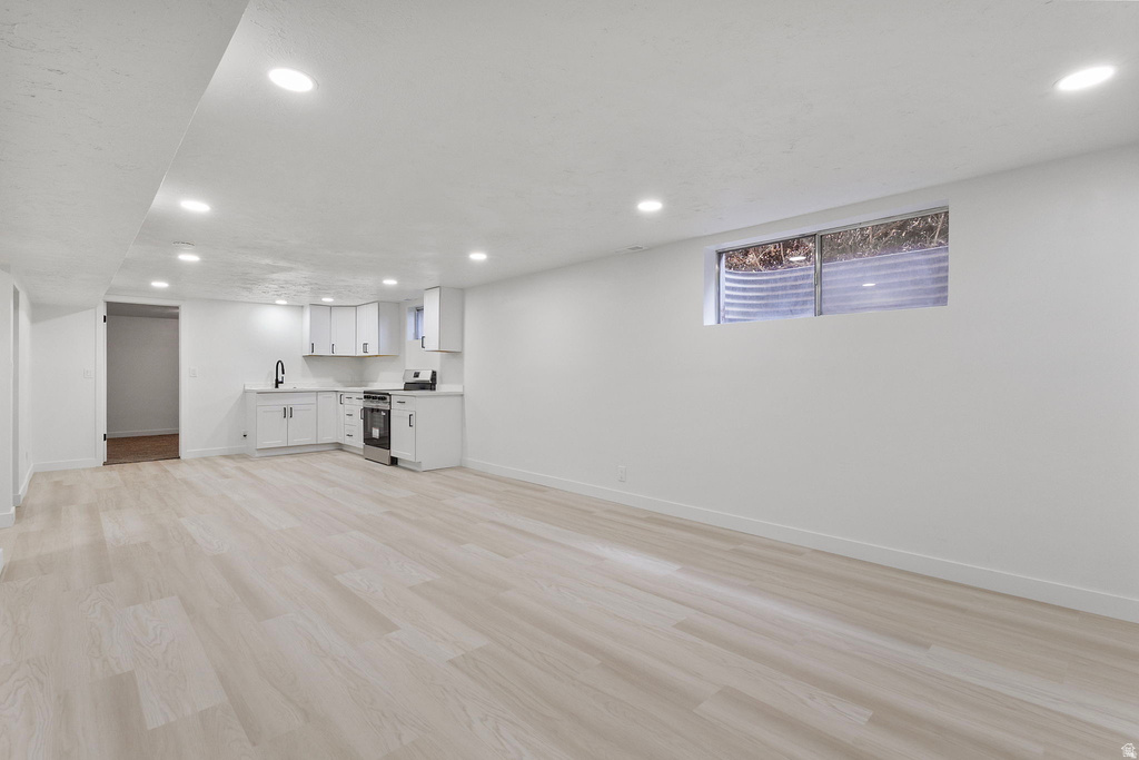 5600 S RALPH DR Taylorsville, UT 84129