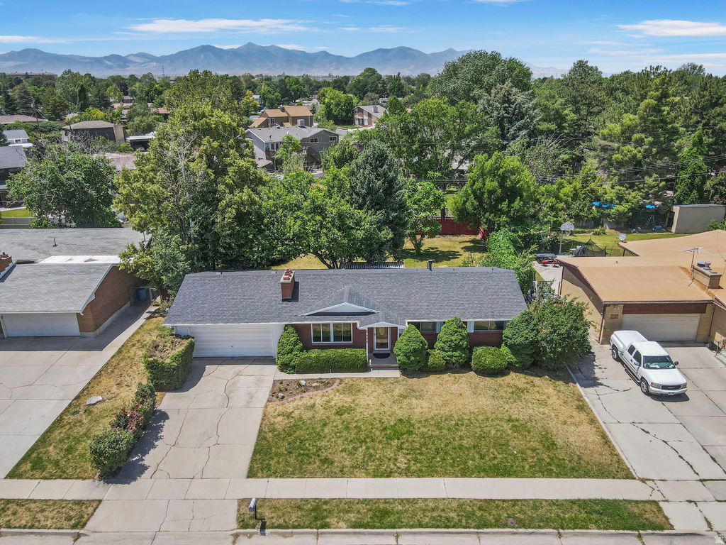 5600 S RALPH DR Taylorsville, UT 84129