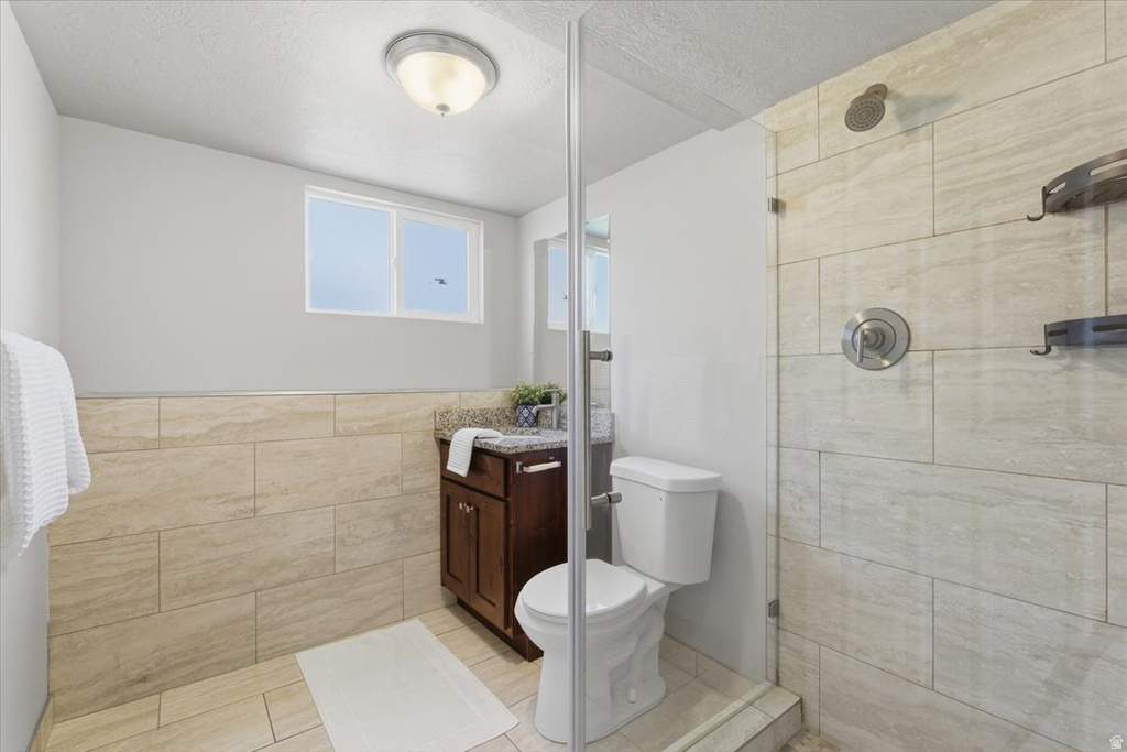 6635 S SOMERSET DR West Jordan, UT 84084