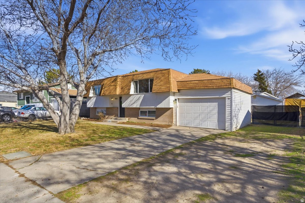 6635 S SOMERSET DR West Jordan, UT 84084