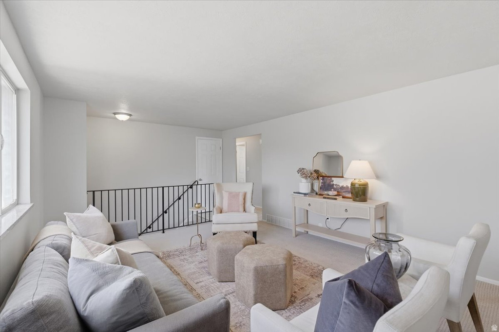 6635 S SOMERSET DR West Jordan, UT 84084