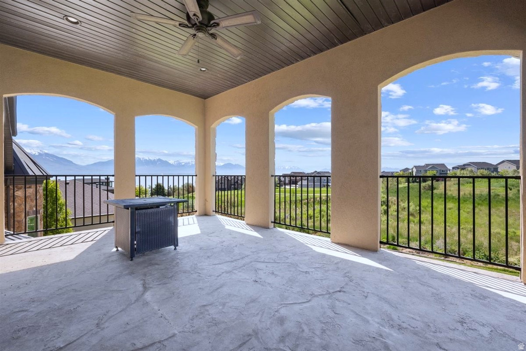 1767 S CENTENNIAL BLVD Saratoga Springs, UT 84045