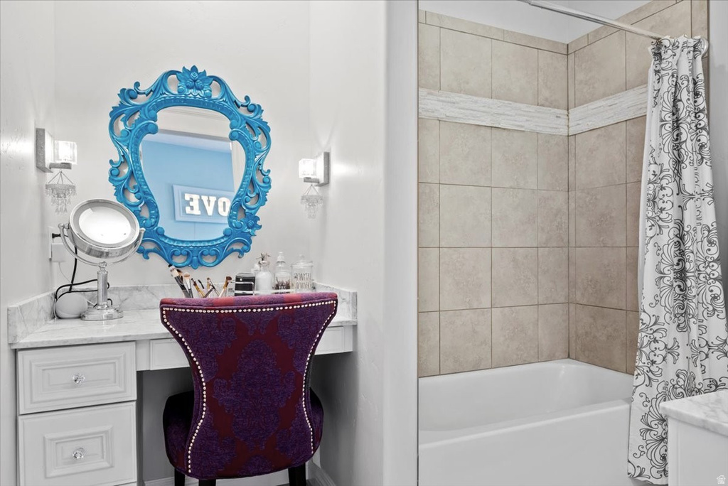 1767 S CENTENNIAL BLVD Saratoga Springs, UT 84045