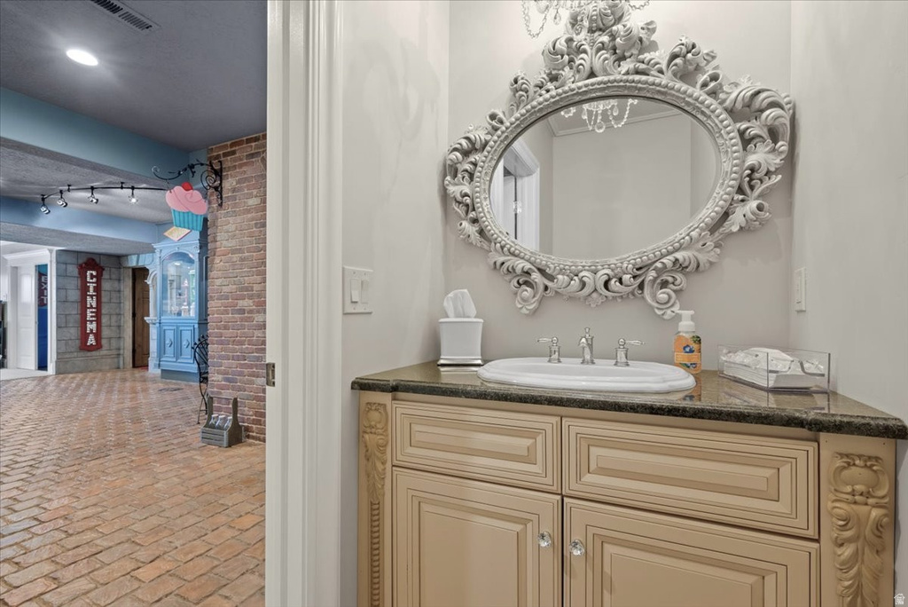 1767 S CENTENNIAL BLVD Saratoga Springs, UT 84045