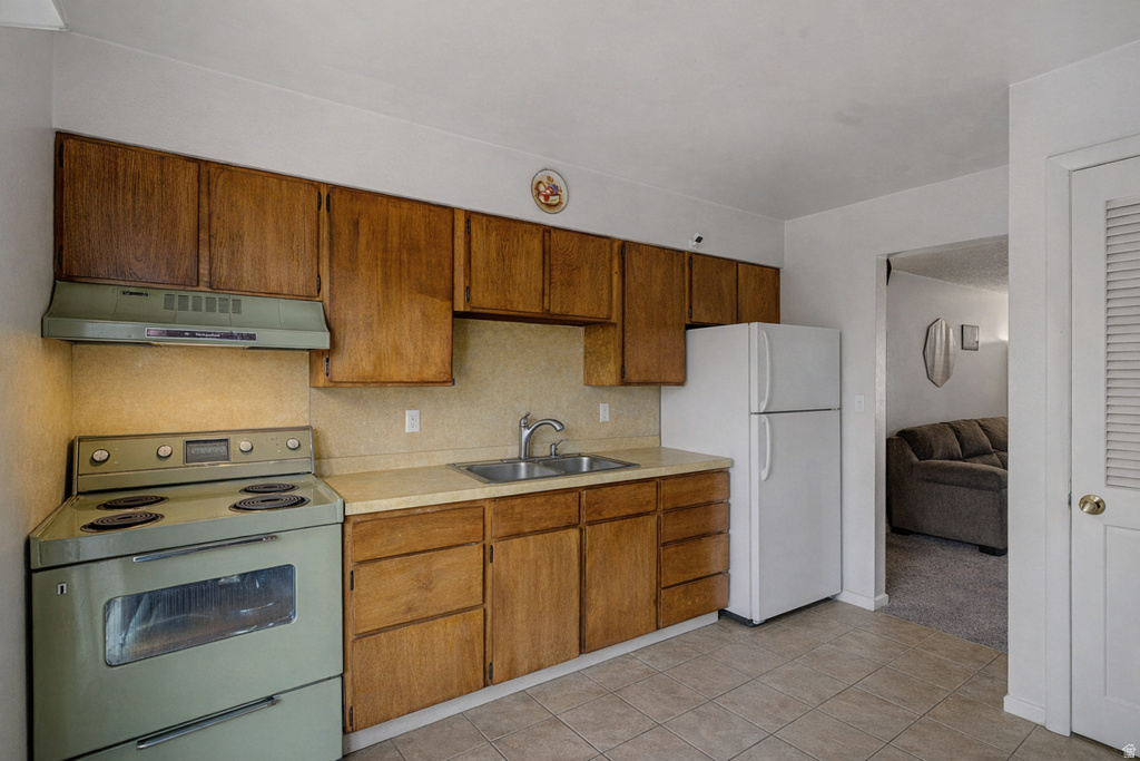 52 W 1425 N Sunset, UT 84015
